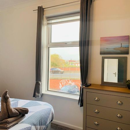 The Whitehouse Holiday Apartments Blackpool Ngoại thất bức ảnh