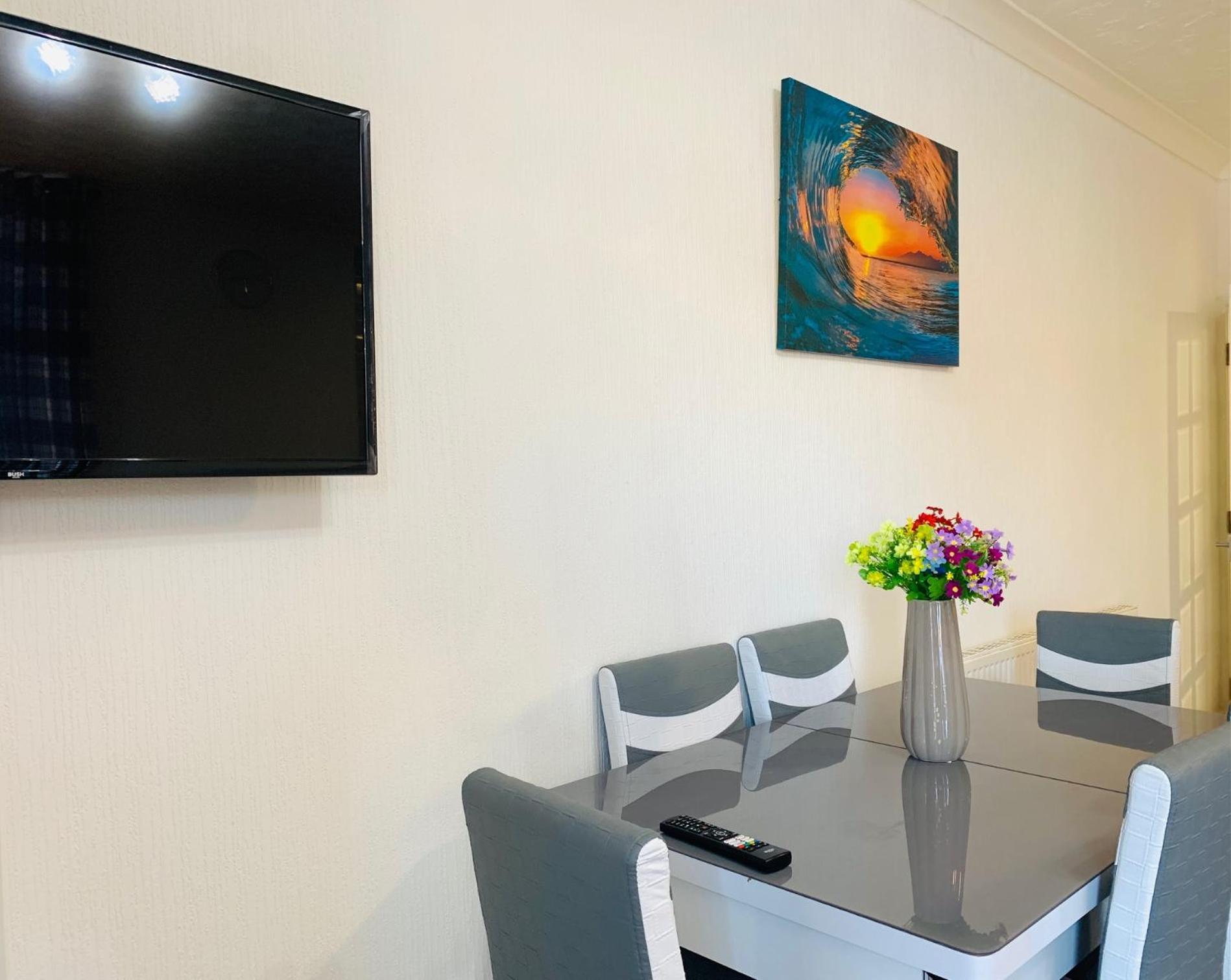 The Whitehouse Holiday Apartments Blackpool Ngoại thất bức ảnh