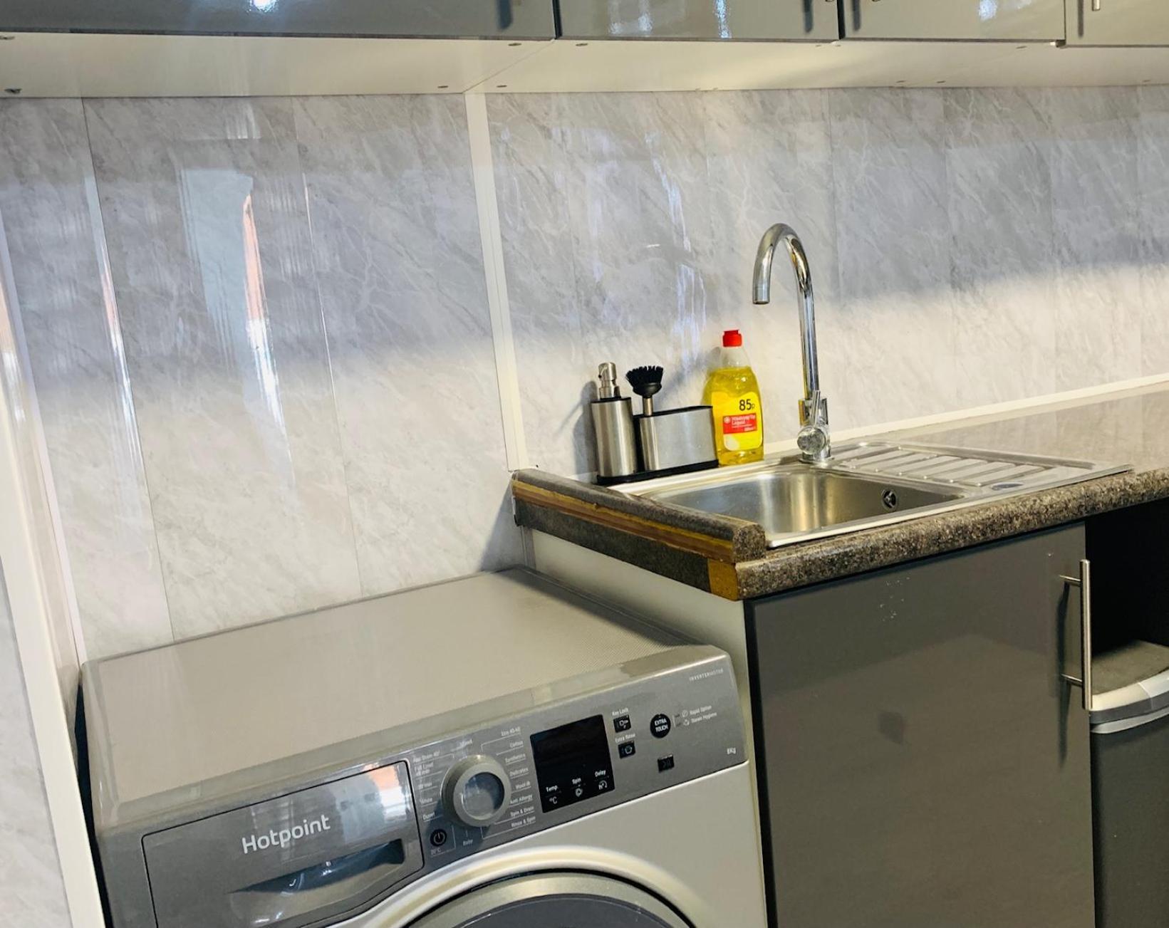 The Whitehouse Holiday Apartments Blackpool Ngoại thất bức ảnh